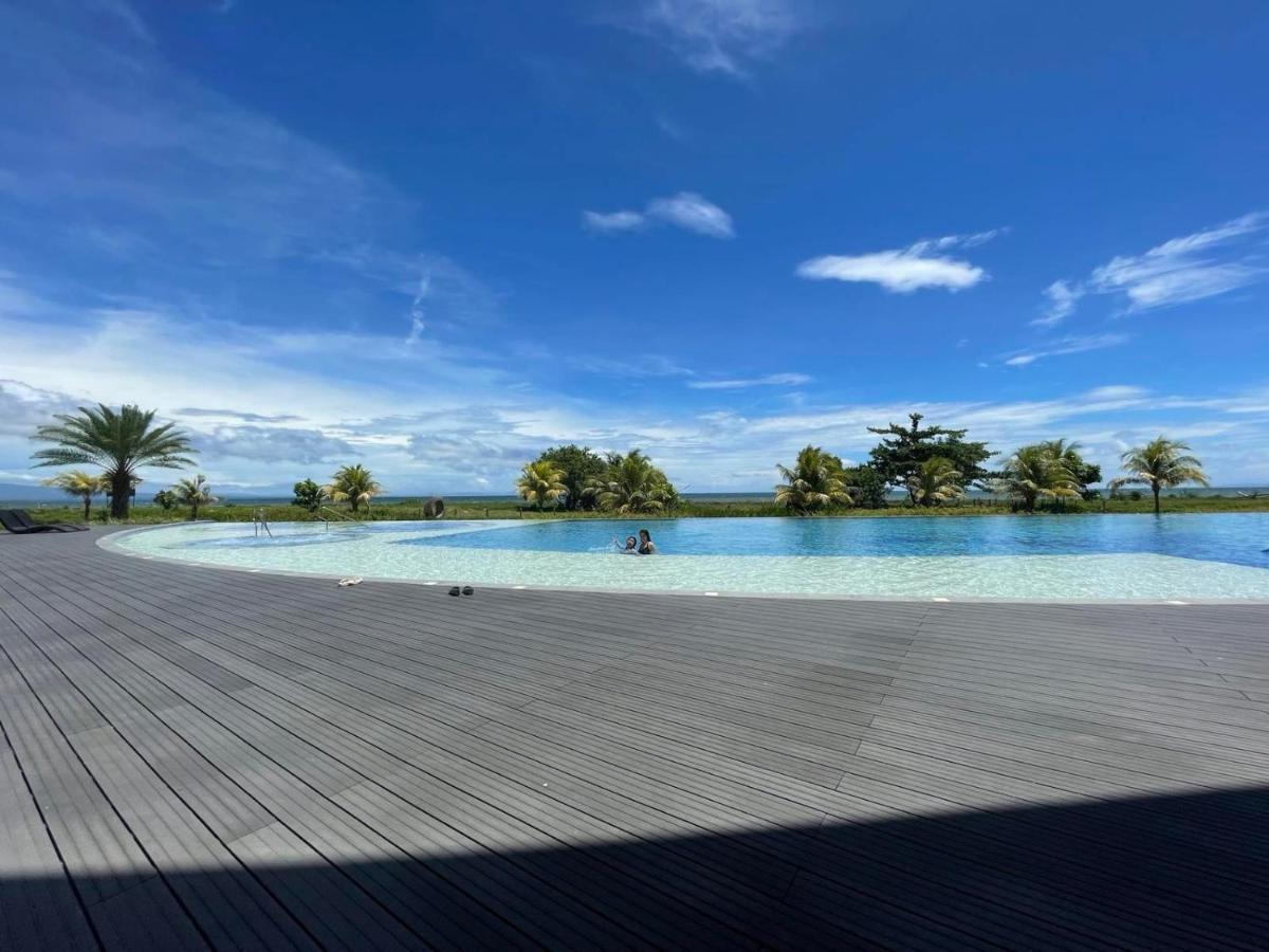 Seafront Residences Vacation Getaway 圣胡安 外观 照片